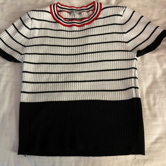 Bundle of tops - Picture 2 of 16